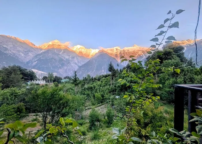 The Kailash Glint
