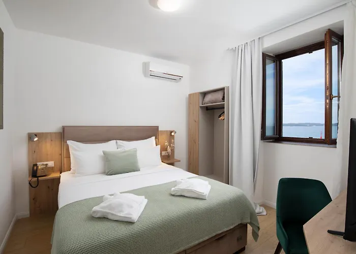 Hotels in Fažana