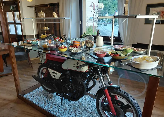 Hotels in Burgen (Mayen-Koblenz)