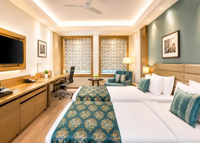 The Cr Pearl Suites Puri - Premium Stay With Swimming Pool & Parking, Restaurant Facilities