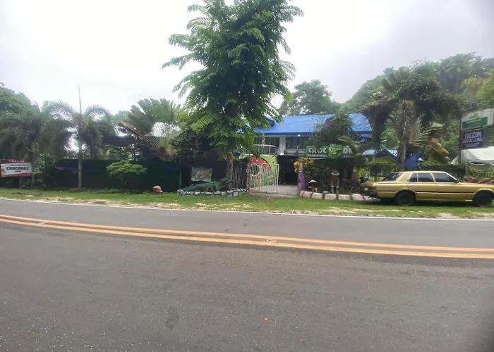 Crocodile Inn Island Garden City Of Samal