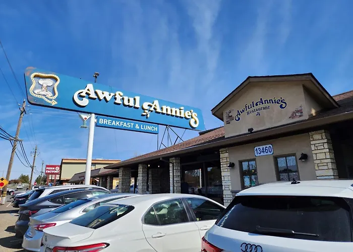 Auburn Hotels