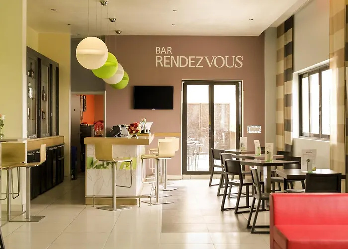 Constantine Hotels
