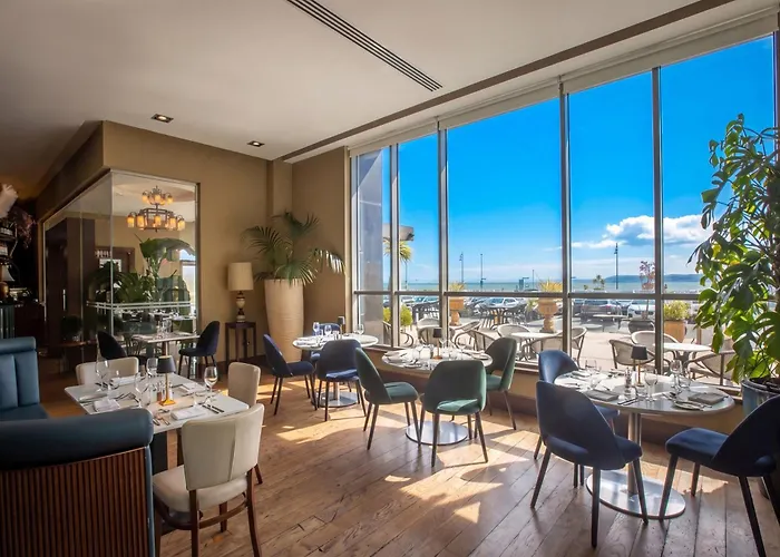 Salthill Hotel