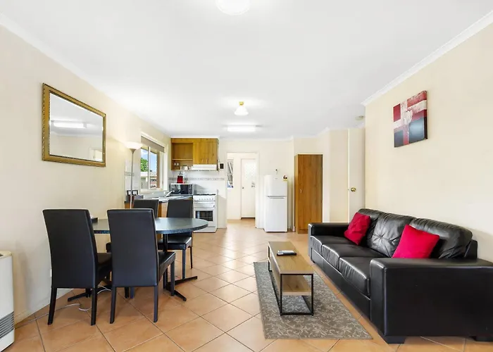 Tinamba Hotels