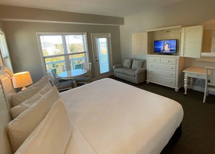 Southport Beach hotels