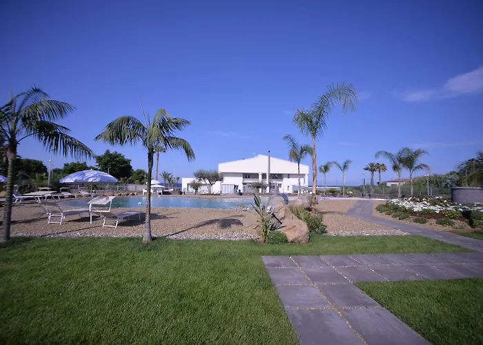 Riposto Hotels