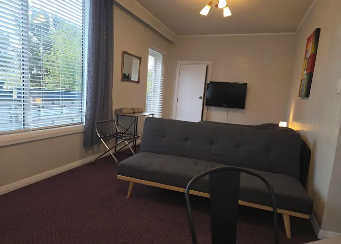Masonic Hotel