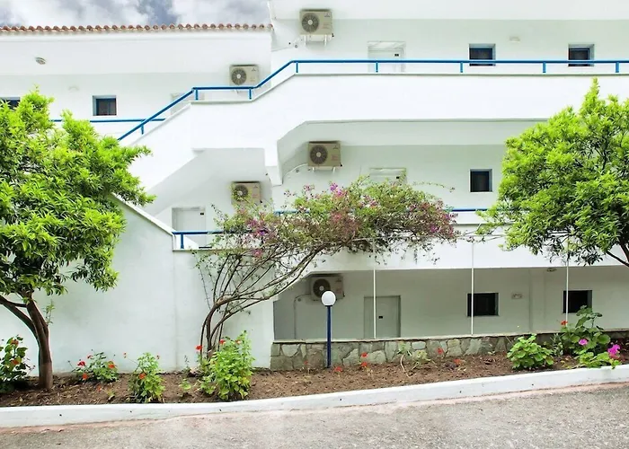 Xenios Port Marina Hotel
