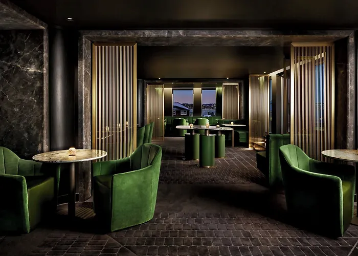 Halifax Hotels