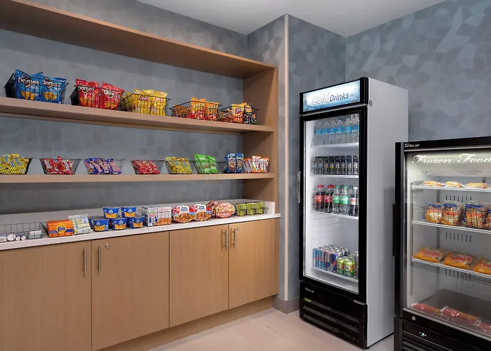 Holiday Inn Express & Suites Alton St Louis Area By Ihg