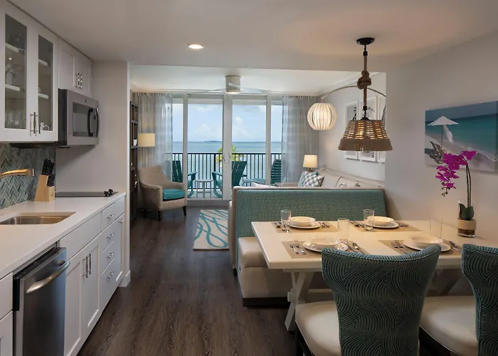Sugarloaf Shores Hotels