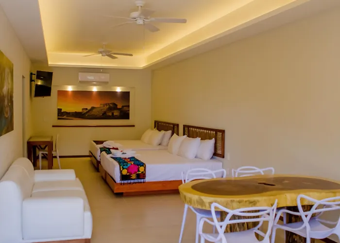 Hotel Azul Maya