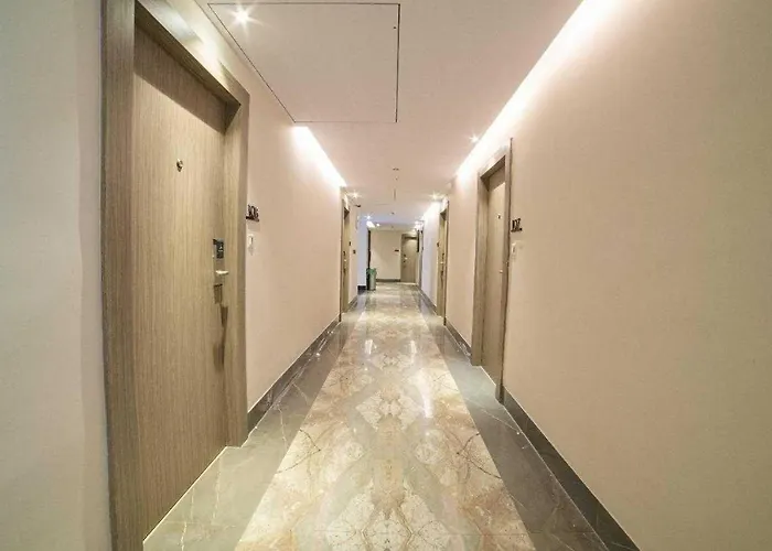 Palette Hotel By Checkin, Visakhapatnam