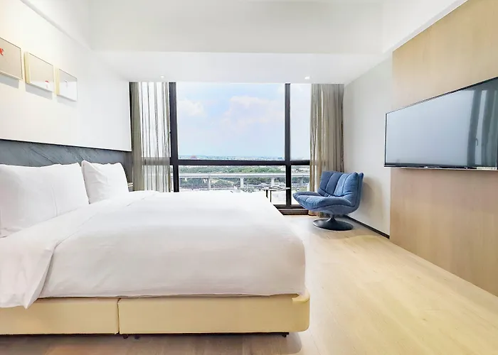 Hsin Hotel