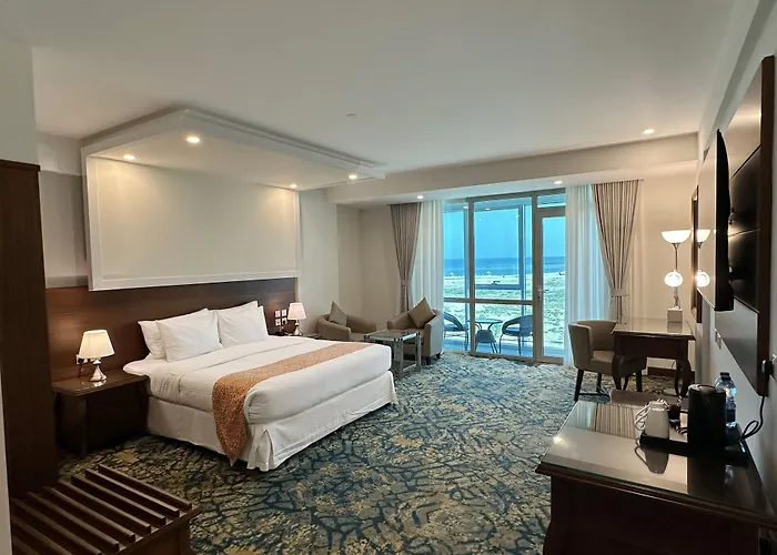 Hotels in Sur