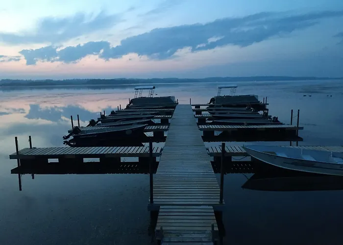 Rice Lake Hotels