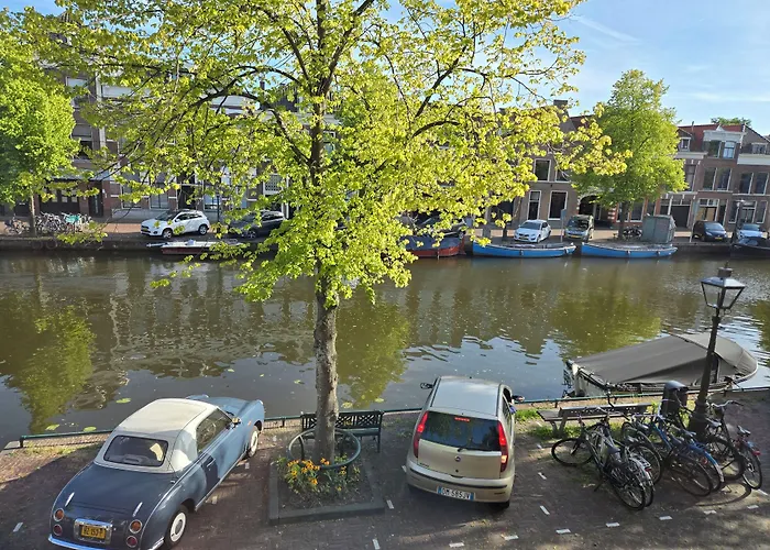 Leiden Hotels