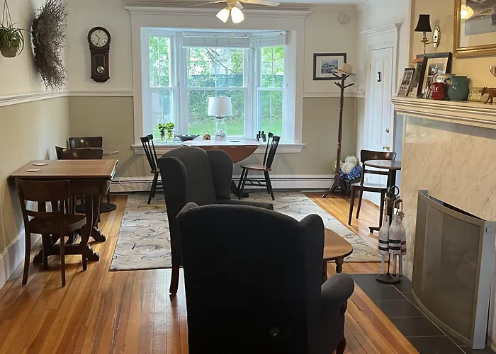Bourne Bed And Breakfast