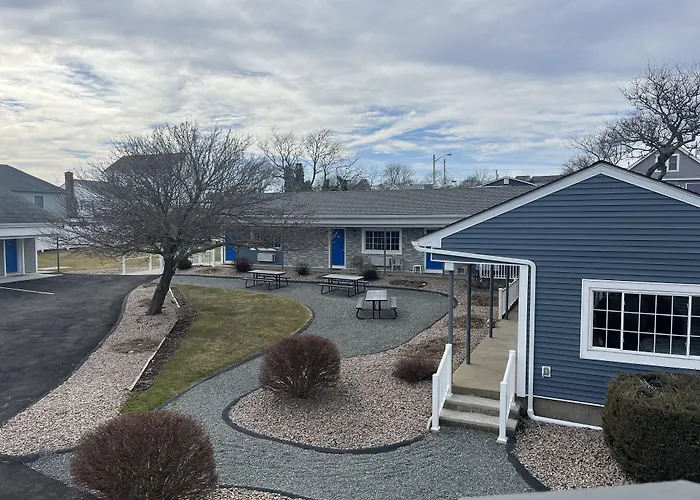 Narragansett Beach hotels
