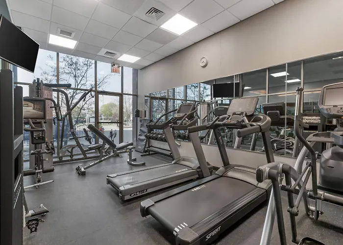 Best Western Plus The Arden Park Hotel