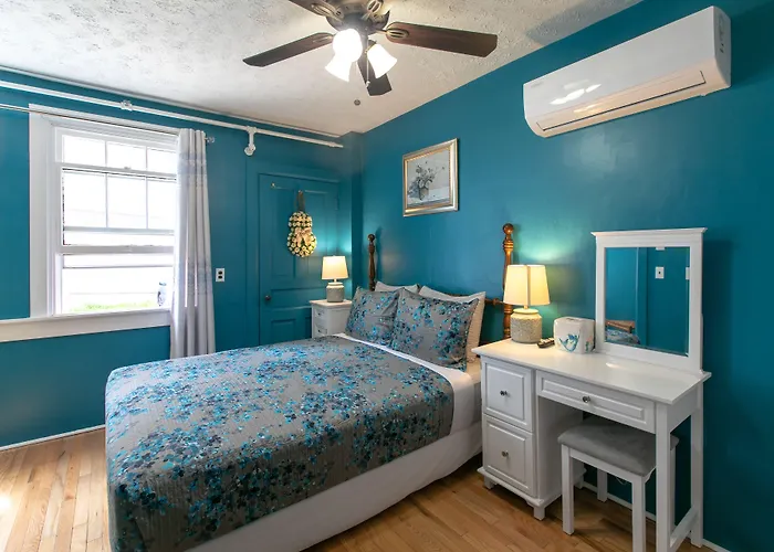Prince Edward Island Hotels