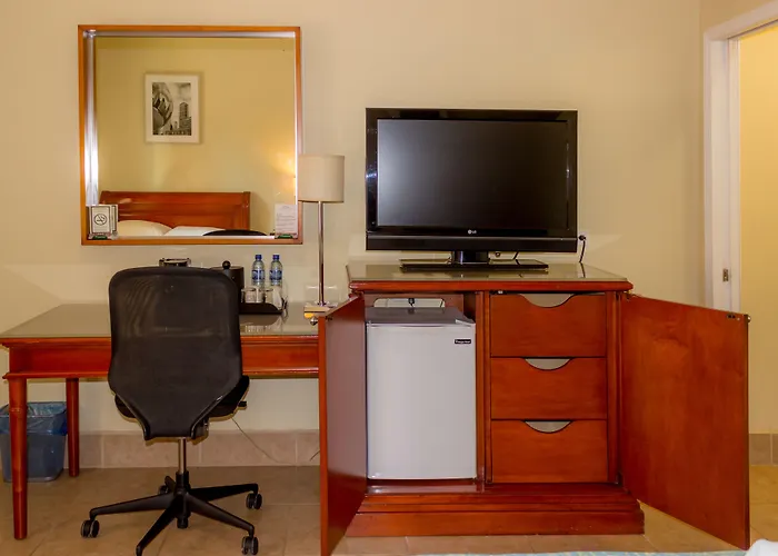 Rolson Hotel