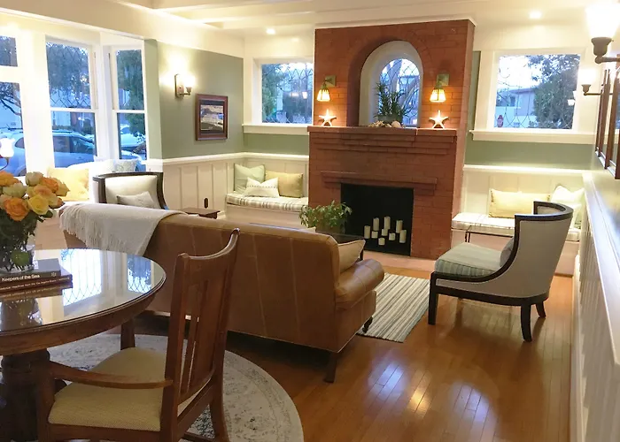 Coronado Beach hotels