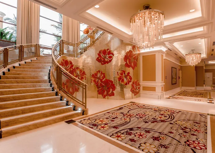 Casino Hotels in Ho Tram