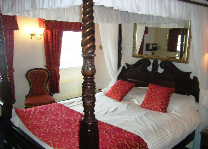 Lutterworth Hotels