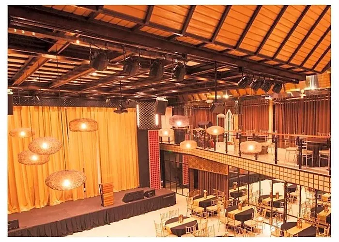 Capital O 897 Takara Hotel And Events Place