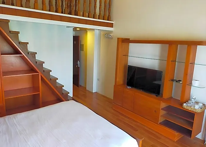 Nest Resort