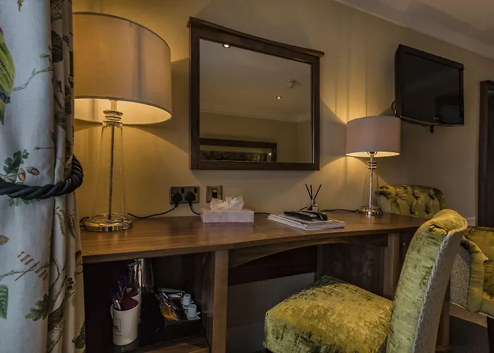 Moreton-in-Marsh Hotels