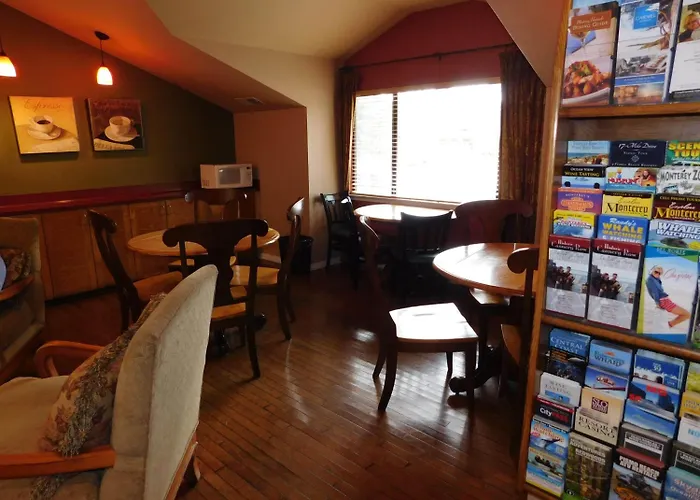 Pacific Grove Beach hotels