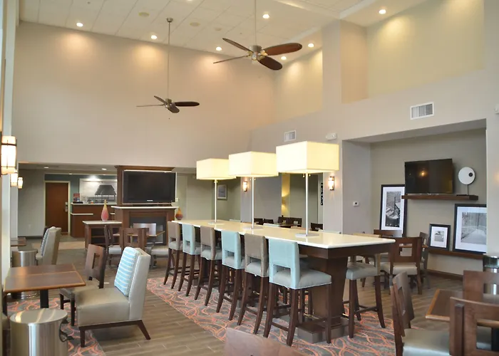 Navarre Hotels