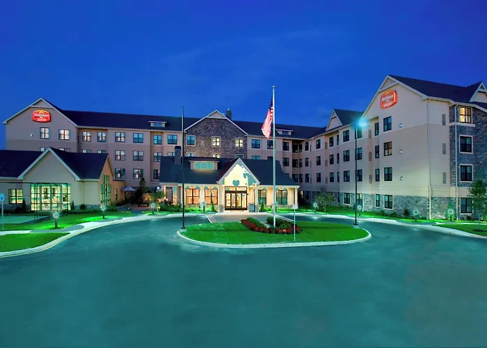 Dover Hotels With Jacuzzi in Room