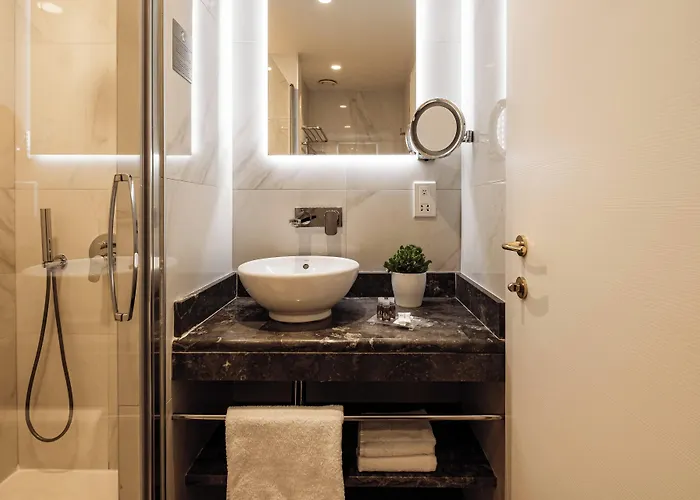 Gzira Hotels