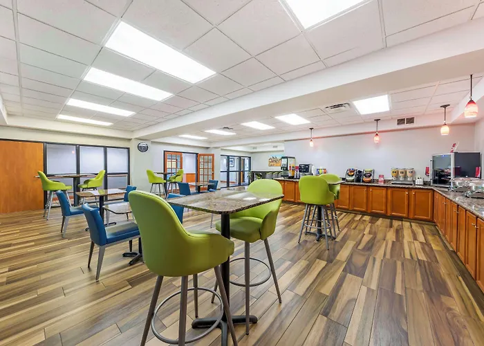 Midwest City Hotels