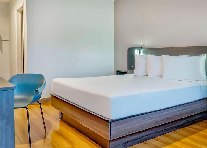 El Monte Hotels