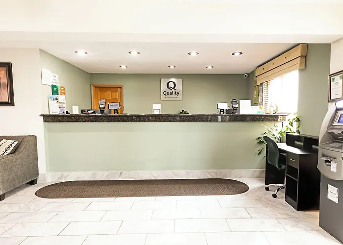 Quality Inn & Suites Marinette