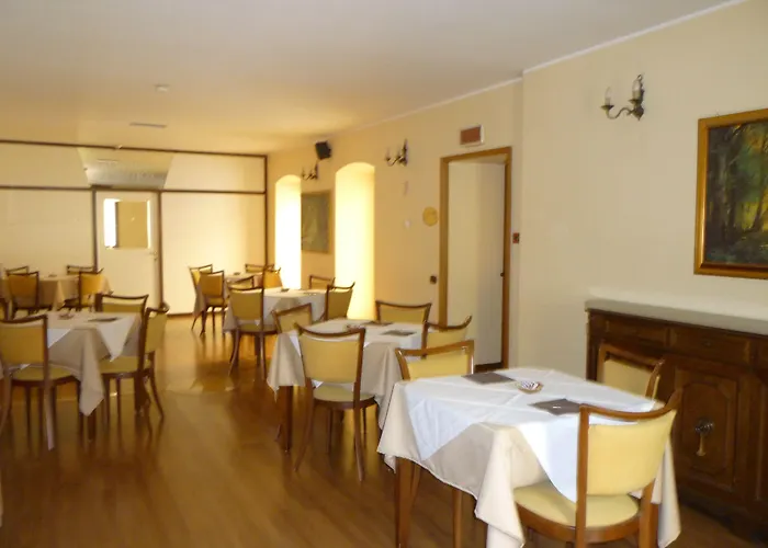 Hotels in Sarnico