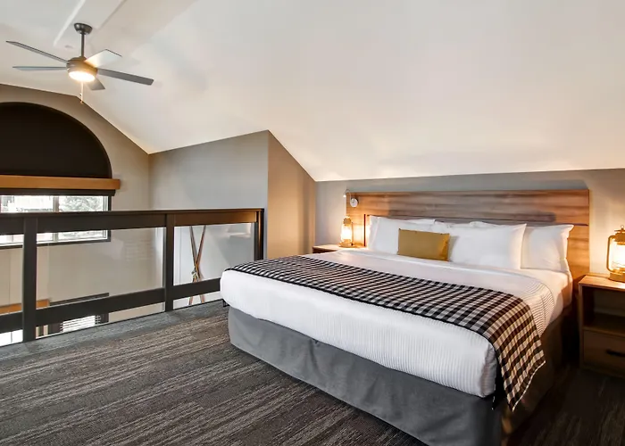 Hotels in Banff