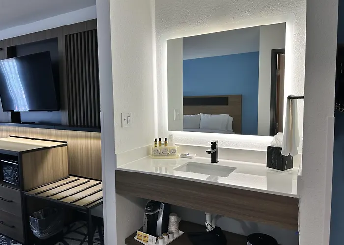 Lexington Hotels