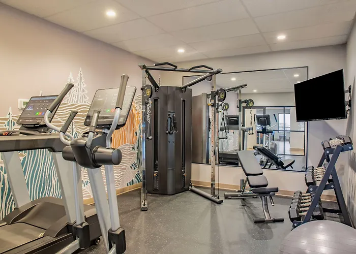Cochrane Hotels