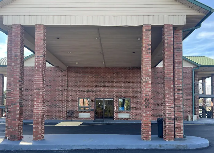 Ozark Hotels