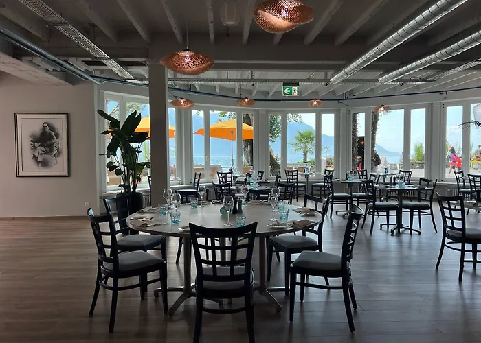 Couvet Hotels