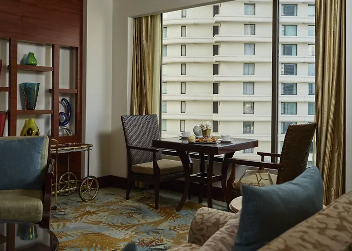 Edsa Shangri-La, Manila