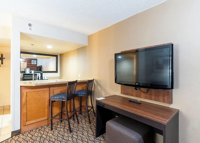 Grand Canyon Hotel & Suites