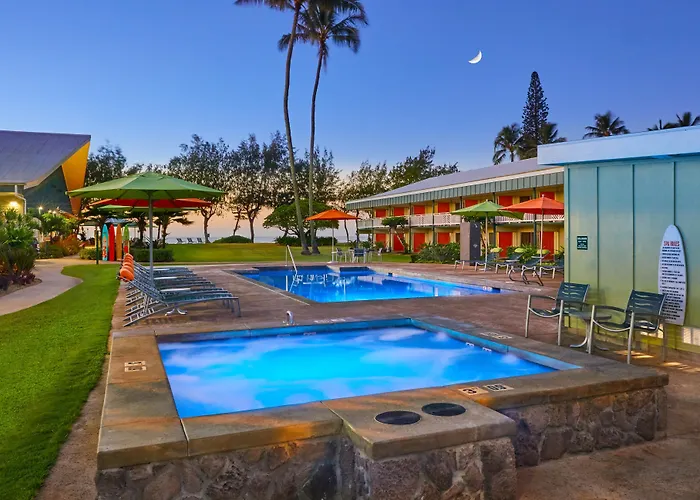Anahola Hotels