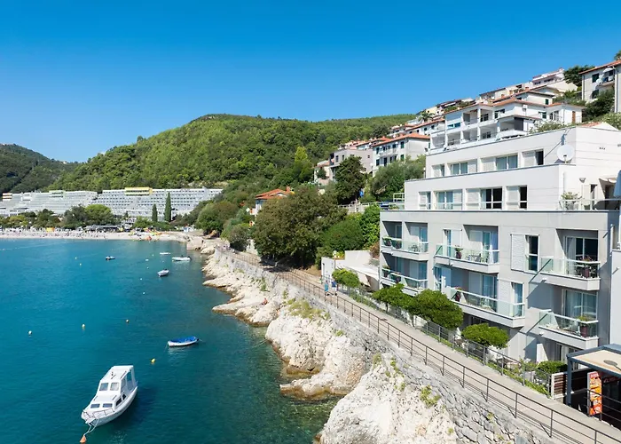 Rabac Hotels